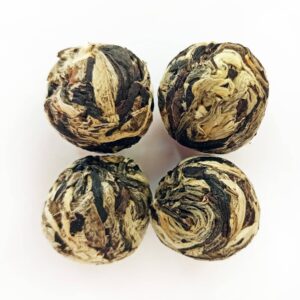 Чай белый китайский Юэ Гуан Бай (Лунный свет) в шариках, 100 г